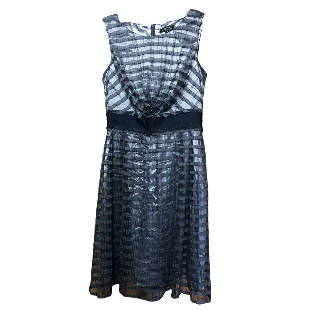 Tahari gray Mesh with Silver Liner Women's Dress
